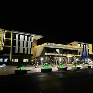 Deluxe And Spa , Koplik Albania