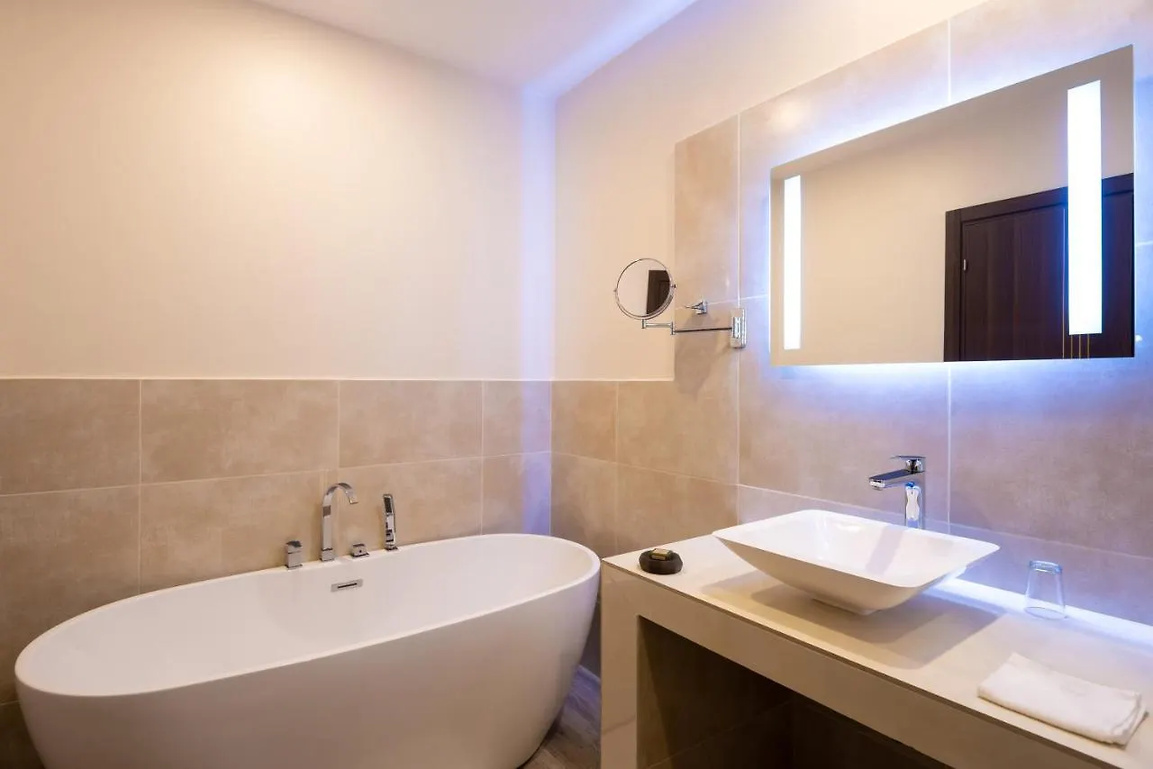 Hotel L'Adresse Dakar